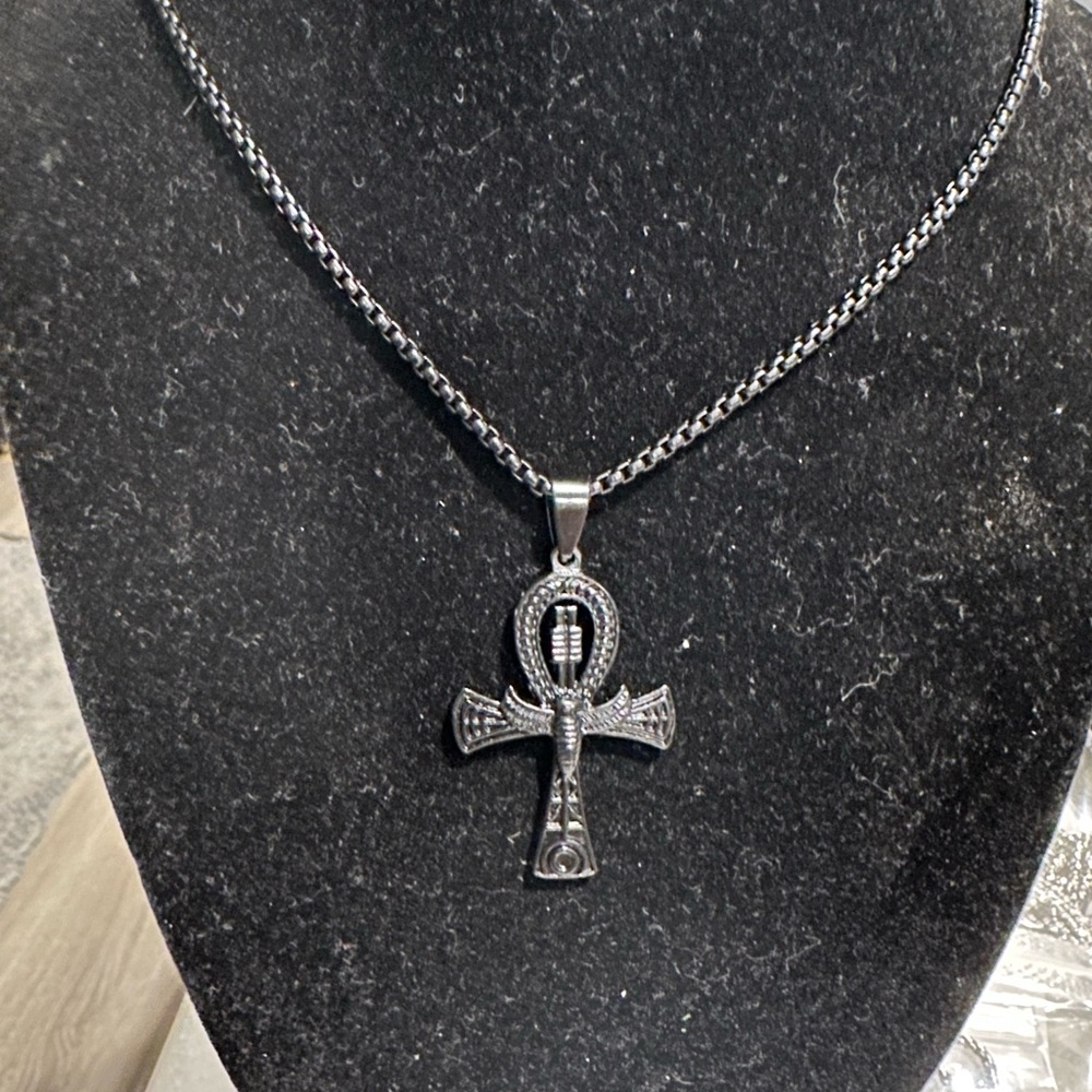 🎁💙2 FOR $15 BUNDLE Titanium Steel Ankh Cross (Cross of Life) Pendant Necklace